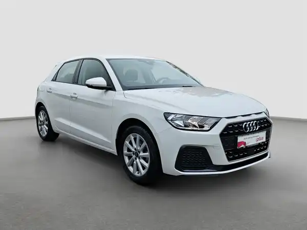 AUDI A1 SPORTBACK (4/16)