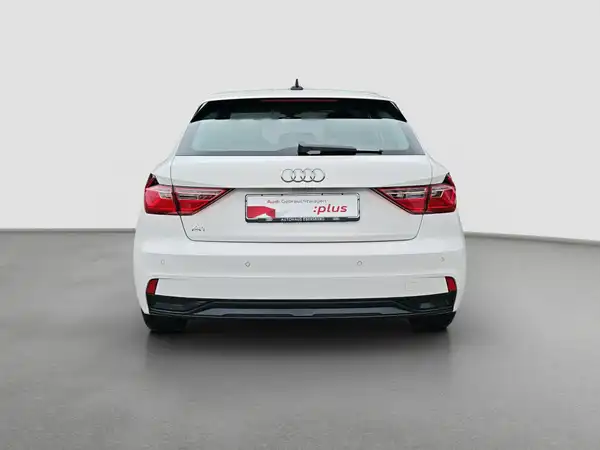 AUDI A1 SPORTBACK (6/16)