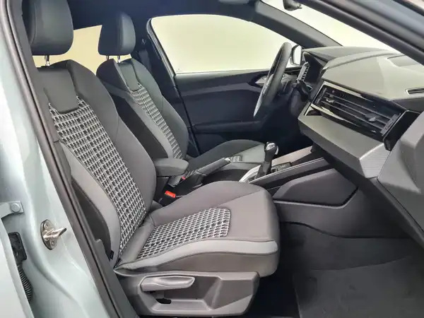 AUDI A1 SPORTBACK (17/18)