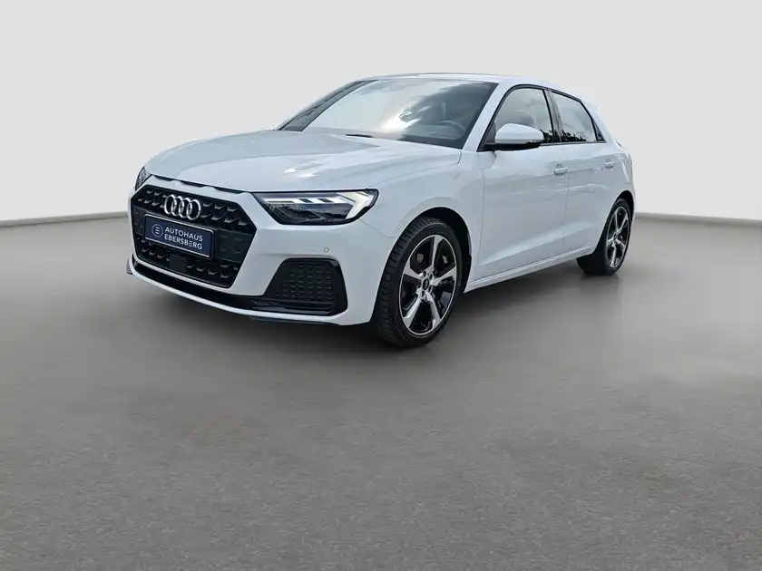 AUDI A1 SPORTBACK (1/10)