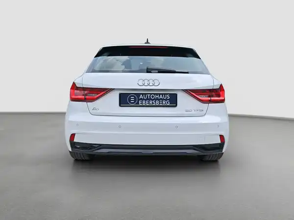AUDI A1 SPORTBACK (6/10)