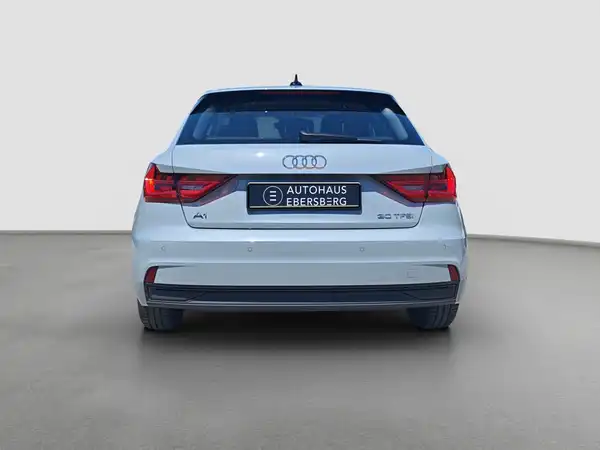 AUDI A1 SPORTBACK (6/16)