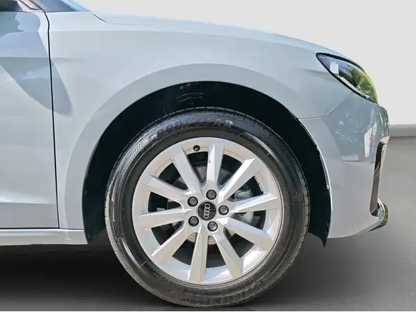 AUDI A1 SPORTBACK (16/16)