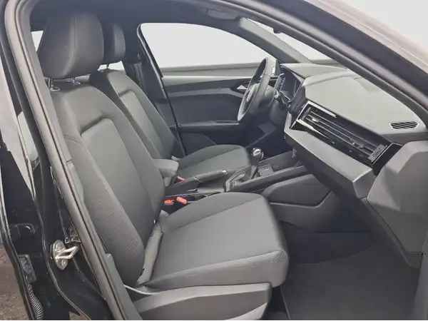 AUDI A1 SPORTBACK (14/16)