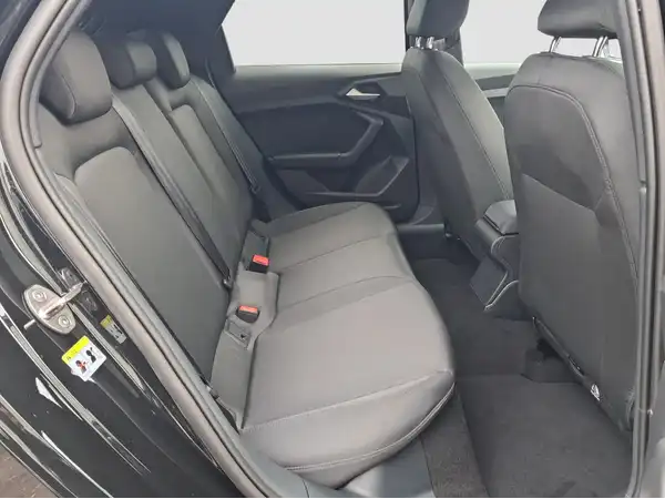 AUDI A1 SPORTBACK (15/16)