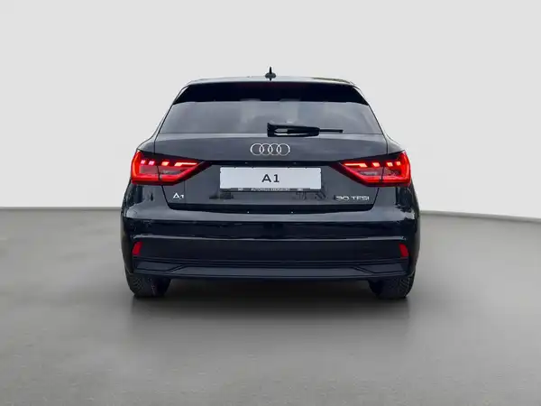AUDI A1 SPORTBACK (6/16)