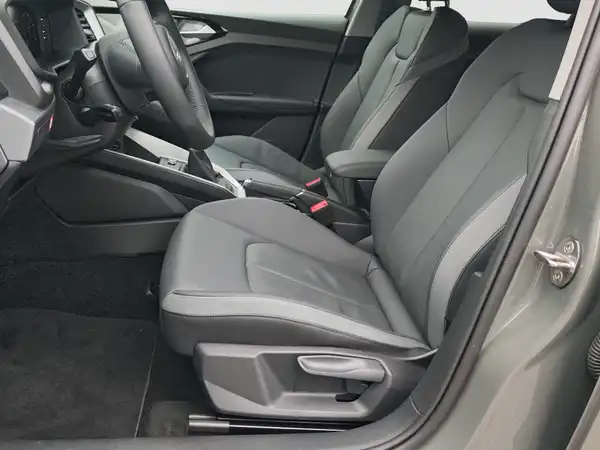 AUDI A1 SPORTBACK (8/16)