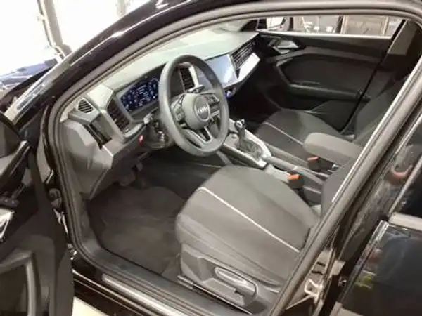 AUDI A1 SPORTBACK (5/5)