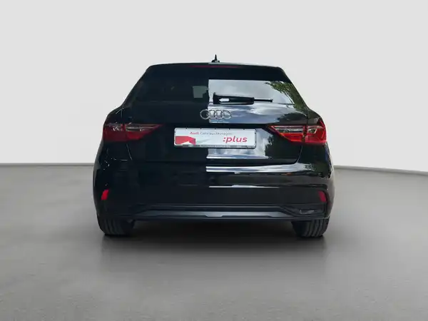 AUDI A1 SPORTBACK (6/16)