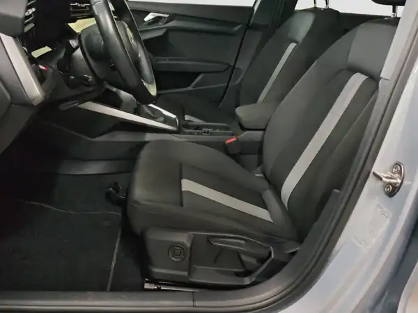 AUDI A3 LIMOUSINE (8/16)