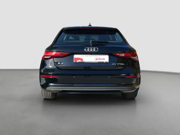 AUDI A3 SPORTBACK (6/16)