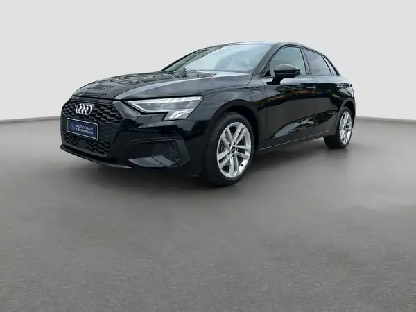 AUDI A3 SPORTBACK (1/16)