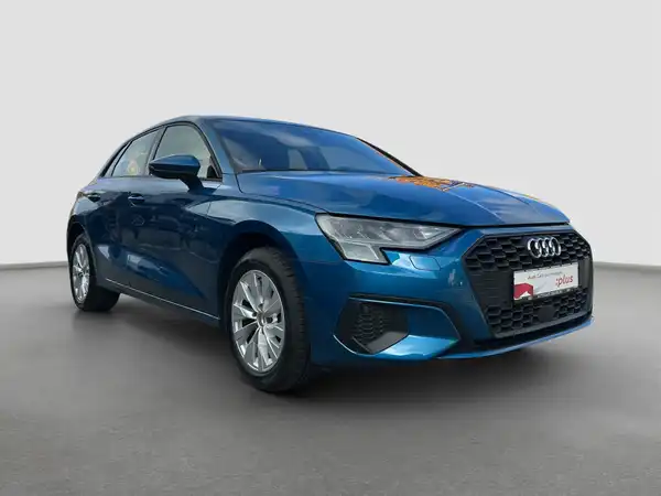 AUDI A3 SPORTBACK (4/16)