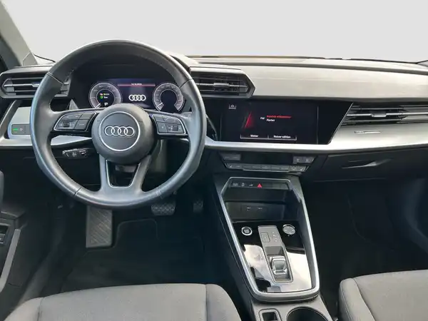 AUDI A3 SPORTBACK (10/16)
