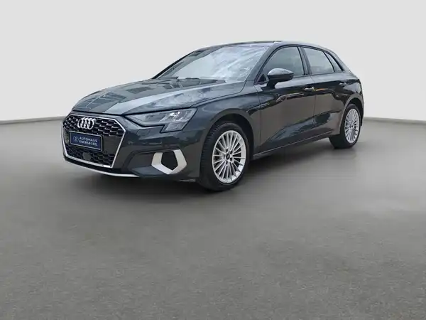 AUDI A3 SPORTBACK (1/16)