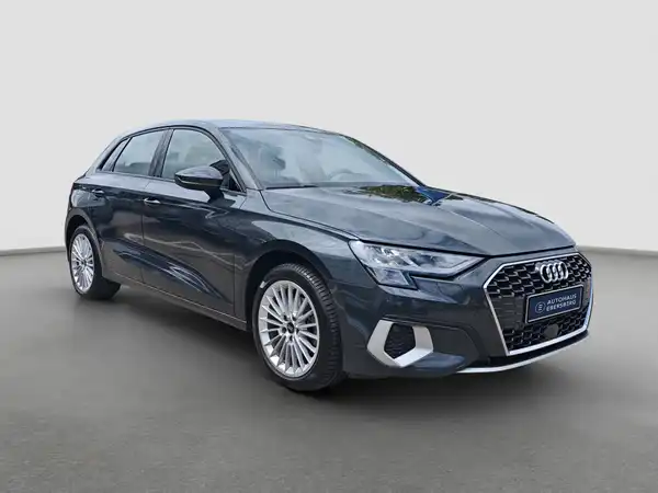 AUDI A3 SPORTBACK (4/16)