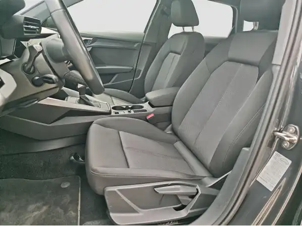 AUDI A3 SPORTBACK (8/16)