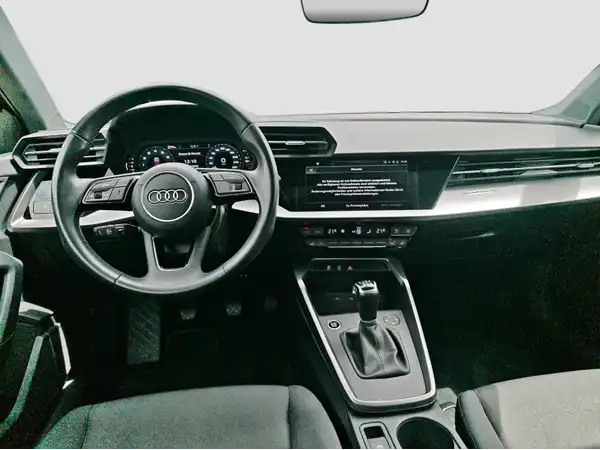 AUDI A3 SPORTBACK (10/16)