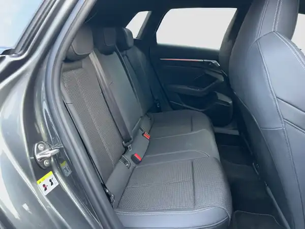 AUDI A3 SPORTBACK (15/16)