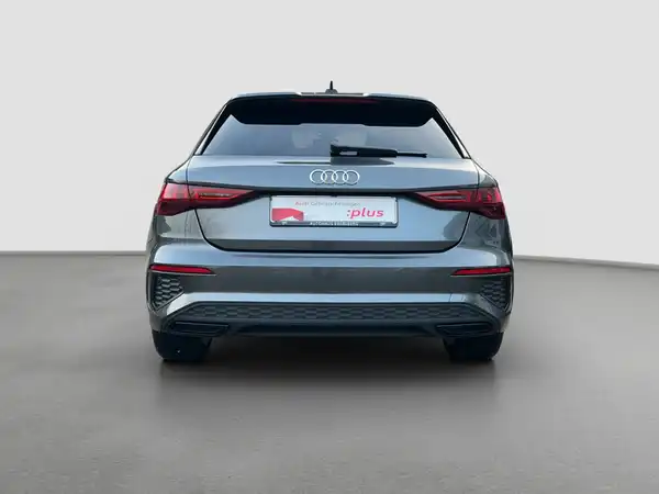 AUDI A3 SPORTBACK (6/16)