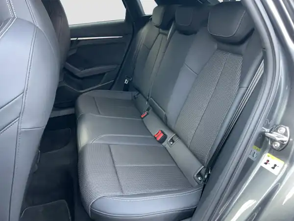 AUDI A3 SPORTBACK (9/16)