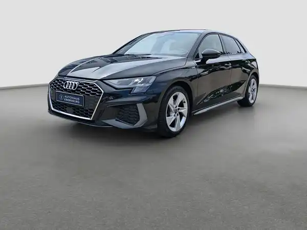 AUDI A3 SPORTBACK (1/16)