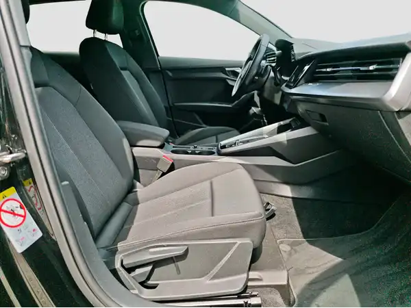 AUDI A3 SPORTBACK (14/16)