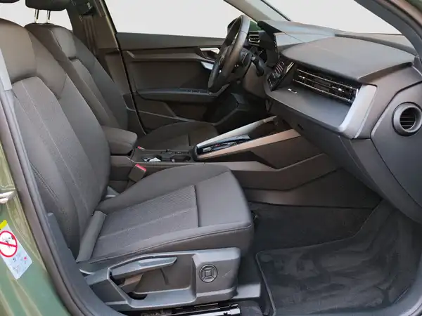 AUDI A3 SPORTBACK (14/16)