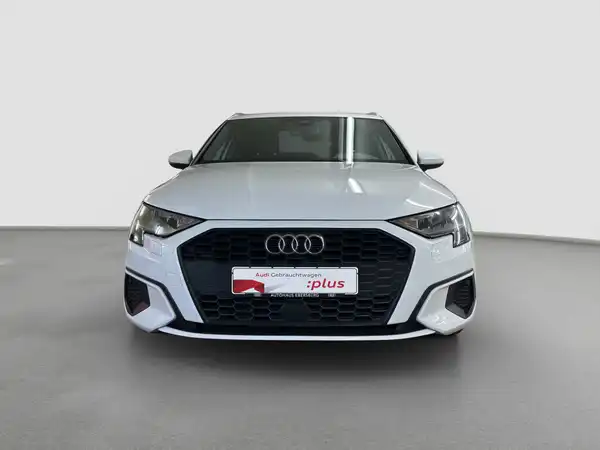 AUDI A3 SPORTBACK (3/16)