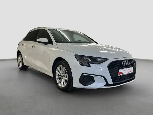 AUDI A3 SPORTBACK (4/16)