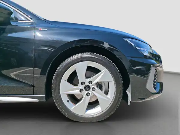 AUDI A3 SPORTBACK (16/16)
