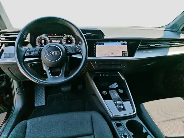 AUDI A3 SPORTBACK (10/16)
