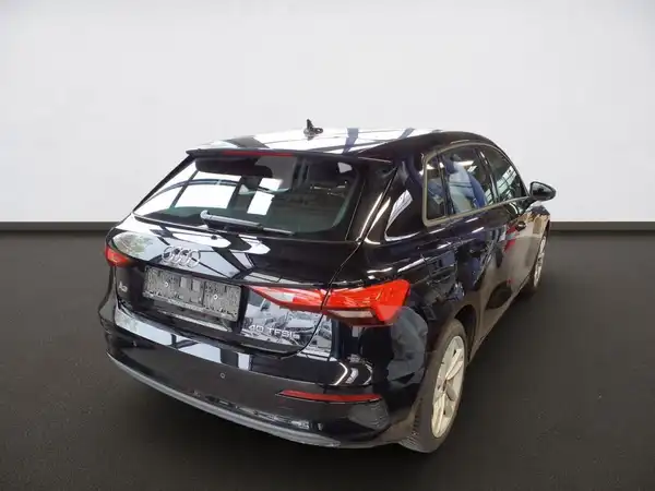 AUDI A3 SPORTBACK (5/9)