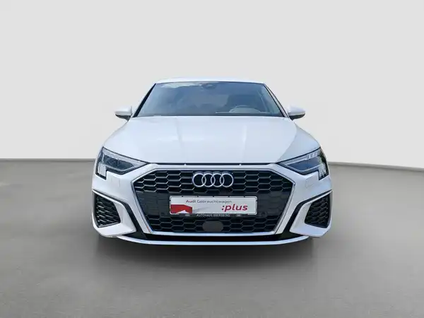 AUDI A3 SPORTBACK (3/16)