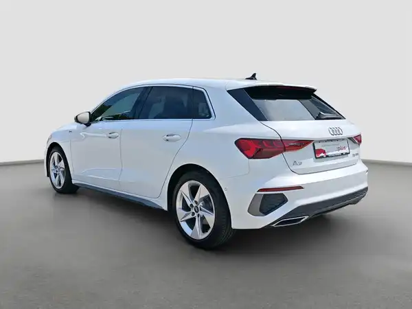 AUDI A3 SPORTBACK (7/16)