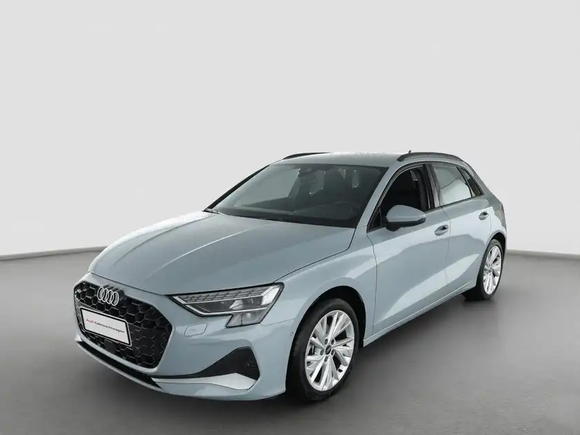 AUDI A3 SPORTBACK (1/3)