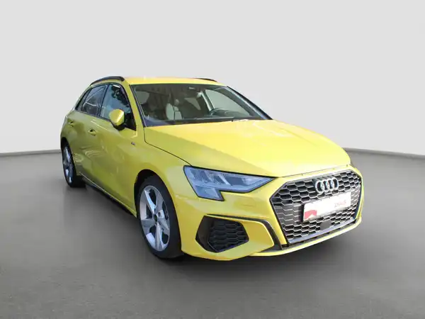 AUDI A3 SPORTBACK (4/13)