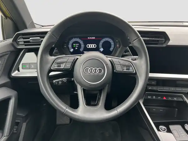 AUDI A3 SPORTBACK (11/16)