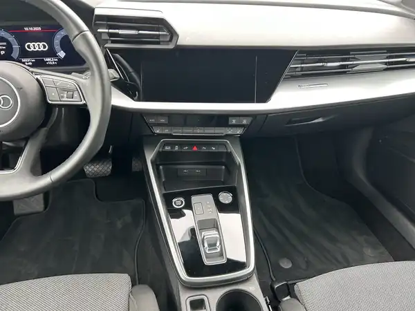 AUDI A3 SPORTBACK (12/16)