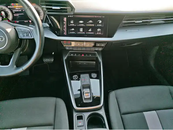 AUDI A3 SPORTBACK (11/15)