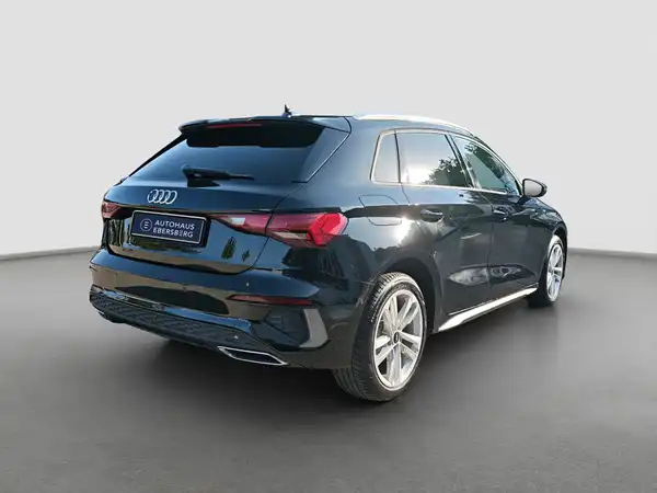 AUDI A3 SPORTBACK (4/15)