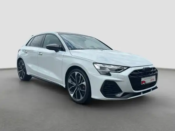 AUDI S3 SPORTBACK (4/17)
