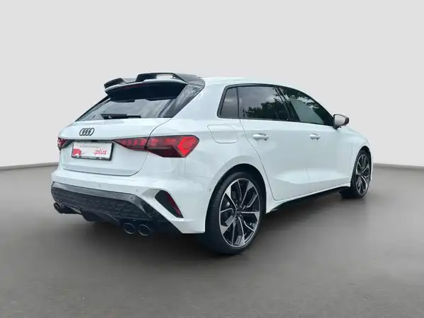 AUDI S3 SPORTBACK (5/17)
