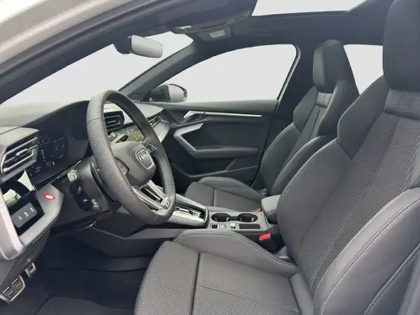 AUDI S3 SPORTBACK (8/17)