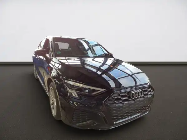 AUDI A3 SPORTBACK (3/7)