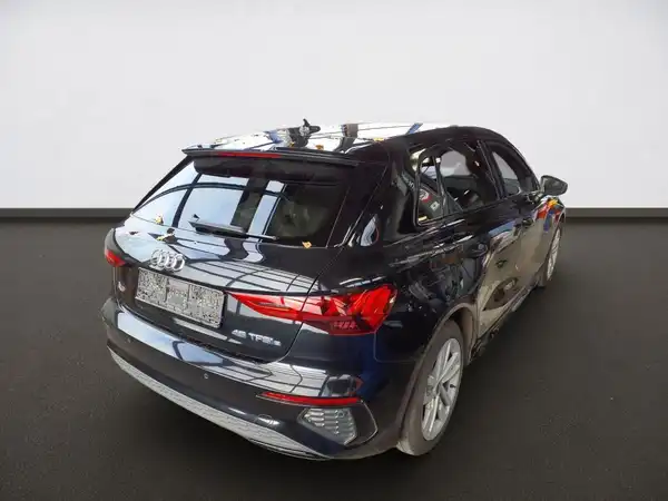 AUDI A3 SPORTBACK (4/7)
