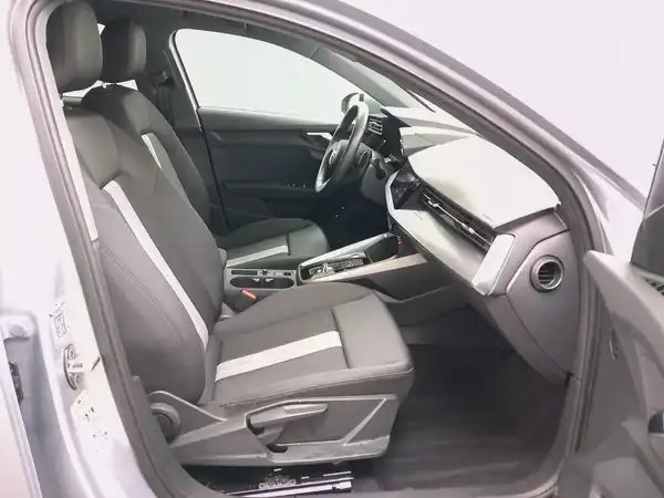 AUDI A3 SPORTBACK (17/20)