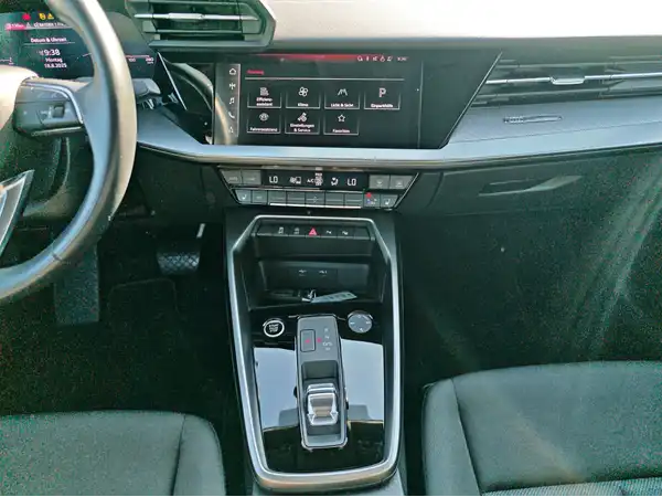 AUDI A3 LIMOUSINE (12/16)