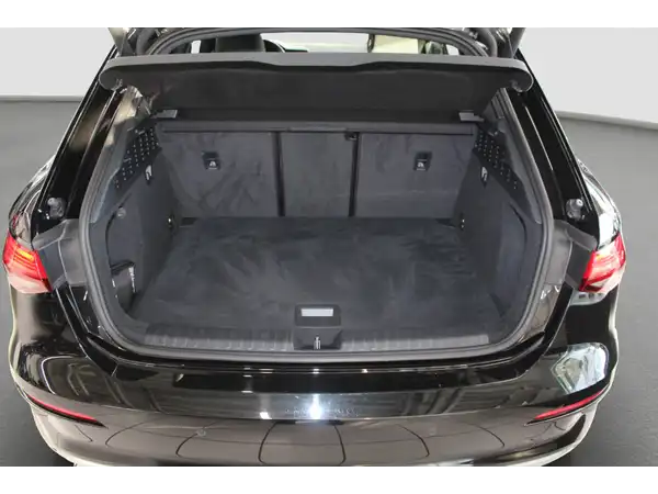 AUDI A3 SPORTBACK (12/12)