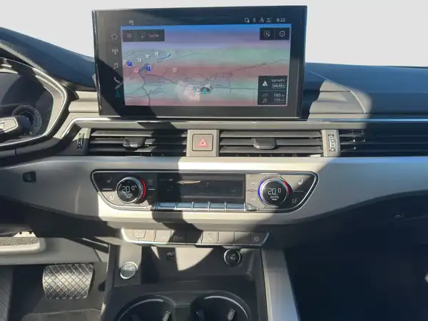 AUDI A4 LIMOUSINE (12/16)